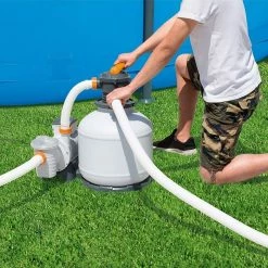 Filtre à Sable Complet Bestway Flowclear 11,355 M³/h -Intex Soldes Magasin 58486 filtre sable flowclear ambiance min