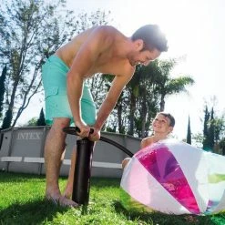 Gonfleur à Main Double Action Intex 3,3L -Intex Soldes Magasin 68615 gonfleur double action 1 min