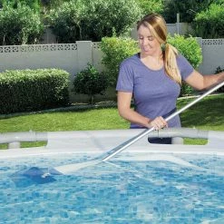 Balai Aspirateur Flowclear Aquacrawl Pour Piscine Bestway -Intex Soldes Magasin balai aspirateur flowclear aquacrawl piscine bestway 7