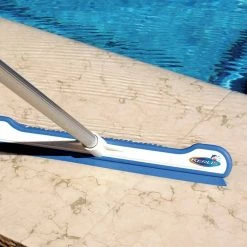 Balai De Piscine Résistant Multi-usages Kerlis - 40 Cm -Intex Soldes Magasin balai multi usage 14009 margelle min