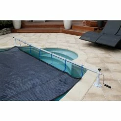 Enrouleur De Bâche à Bulles Pour Piscine En Bois Ubbink Xtra -Intex Soldes Magasin enrouleur xtra ambiance piscine ubbink 4