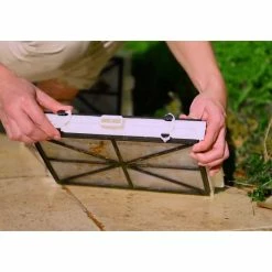 Robot De Piscine Maytronics DOLPHIN Explorer SF40 -Intex Soldes Magasin robot de piscine maytronics dolphin explorer sf40 ambiance studio12